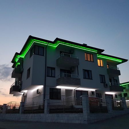 Emerald Hills Aparthotel Sozopol Esterno foto