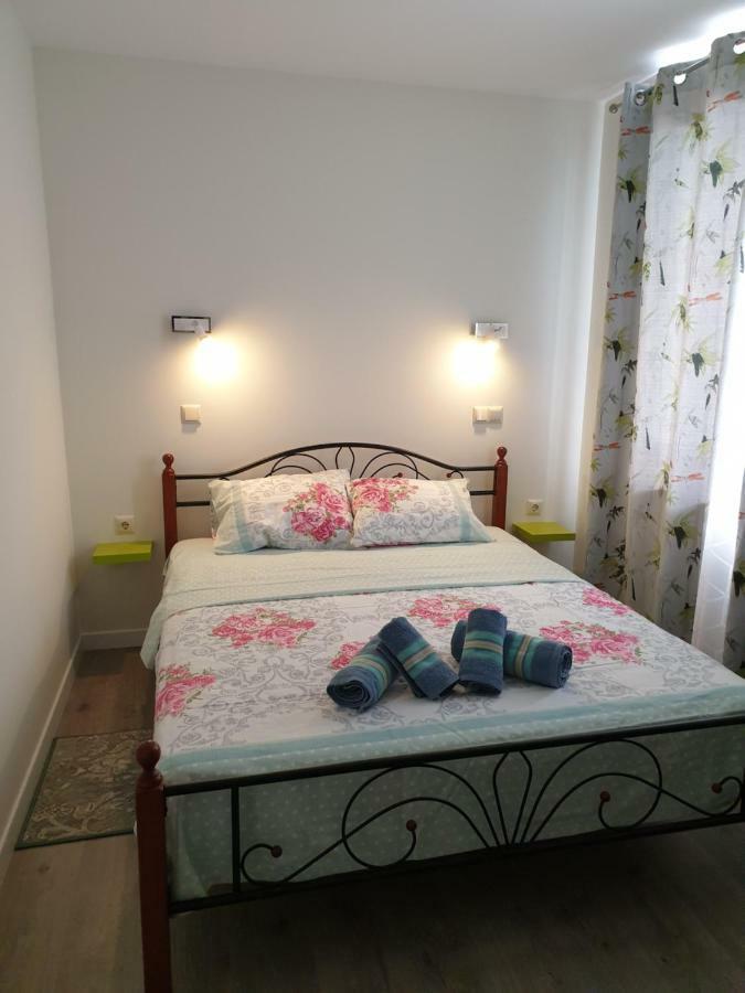 Emerald Hills Aparthotel Sozopol Esterno foto